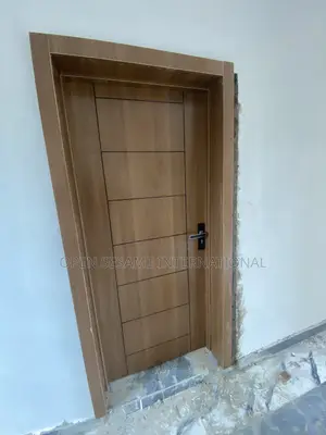 HDF Door Cedar With Stripes