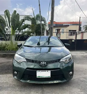 Toyota Corolla LE Plus 4dr Sedan (1.8L 4cyl CVT) 2016 Green