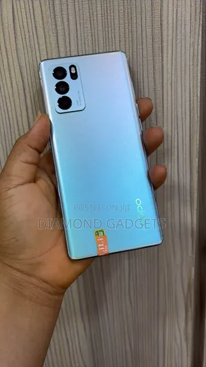 Oppo Reno6 Pro 5G 256 GB Gold