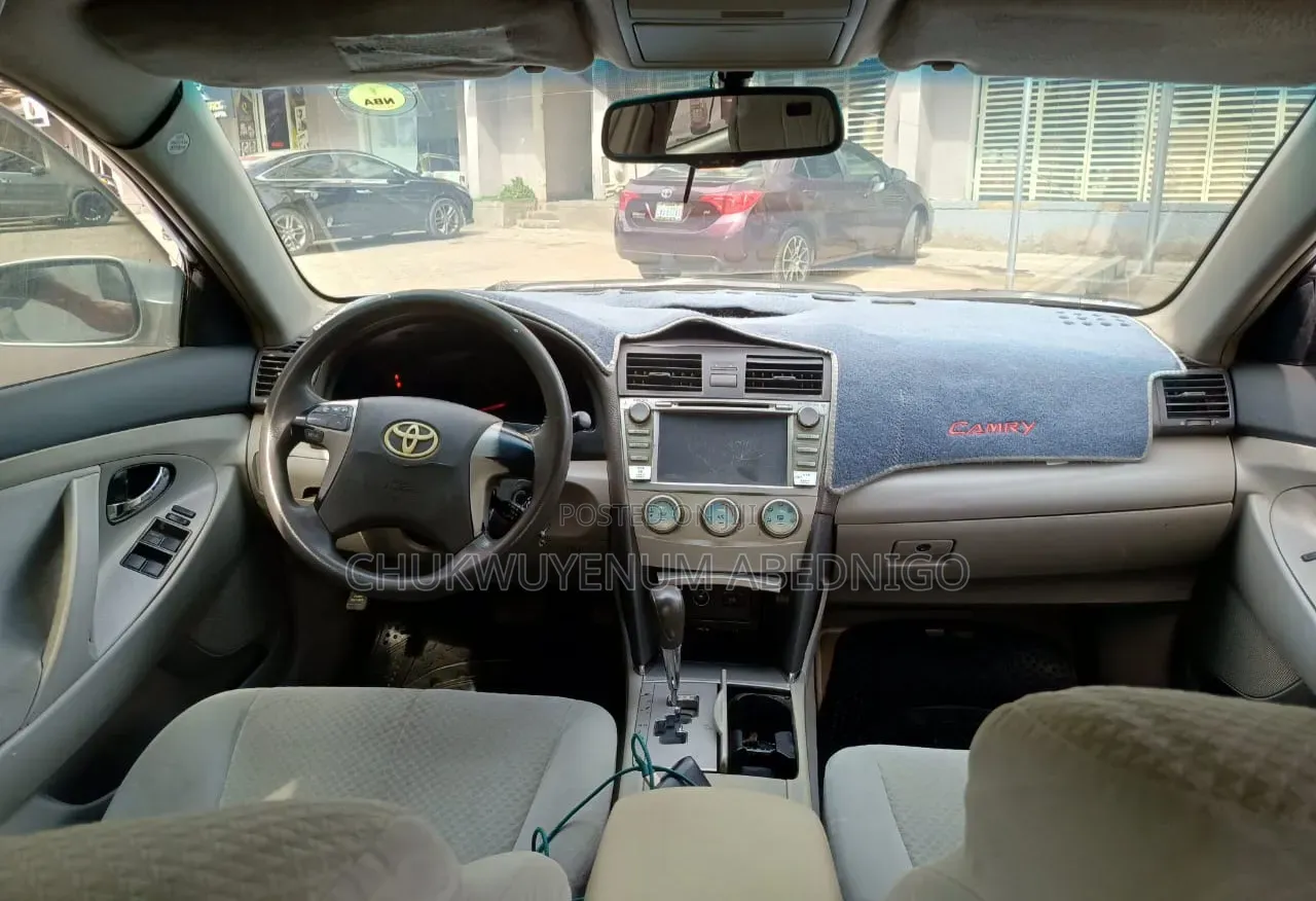 Toyota Camry 2008 Silver