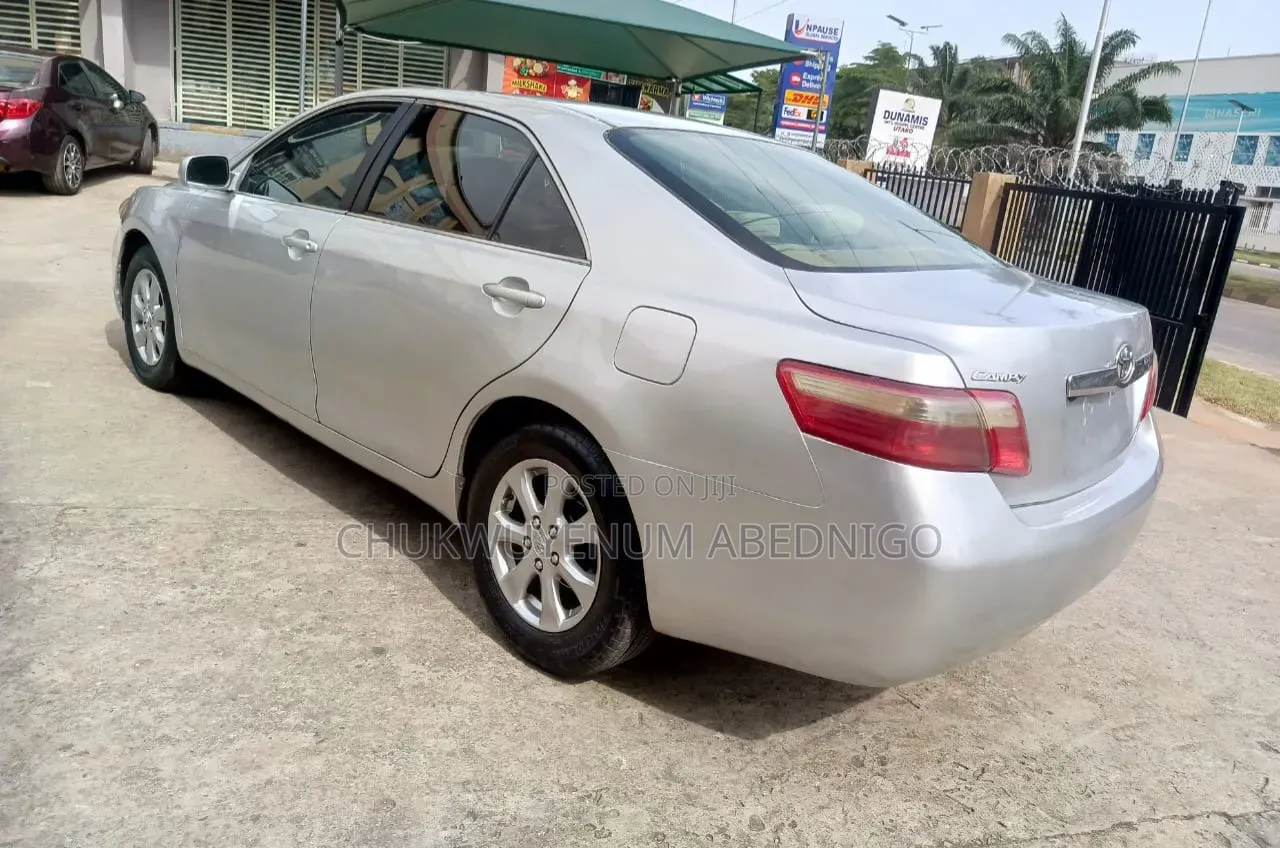 Toyota Camry 2008 Silver