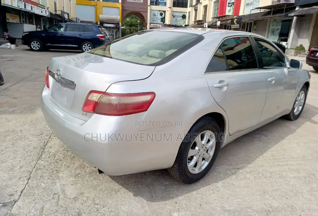 Toyota Camry 2008 Silver