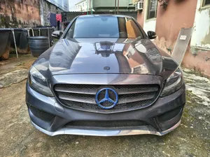 Mercedes-Benz C300 Sport 4dr RWD Sedan (2.0L 4cyl 7A) 2015 Gray