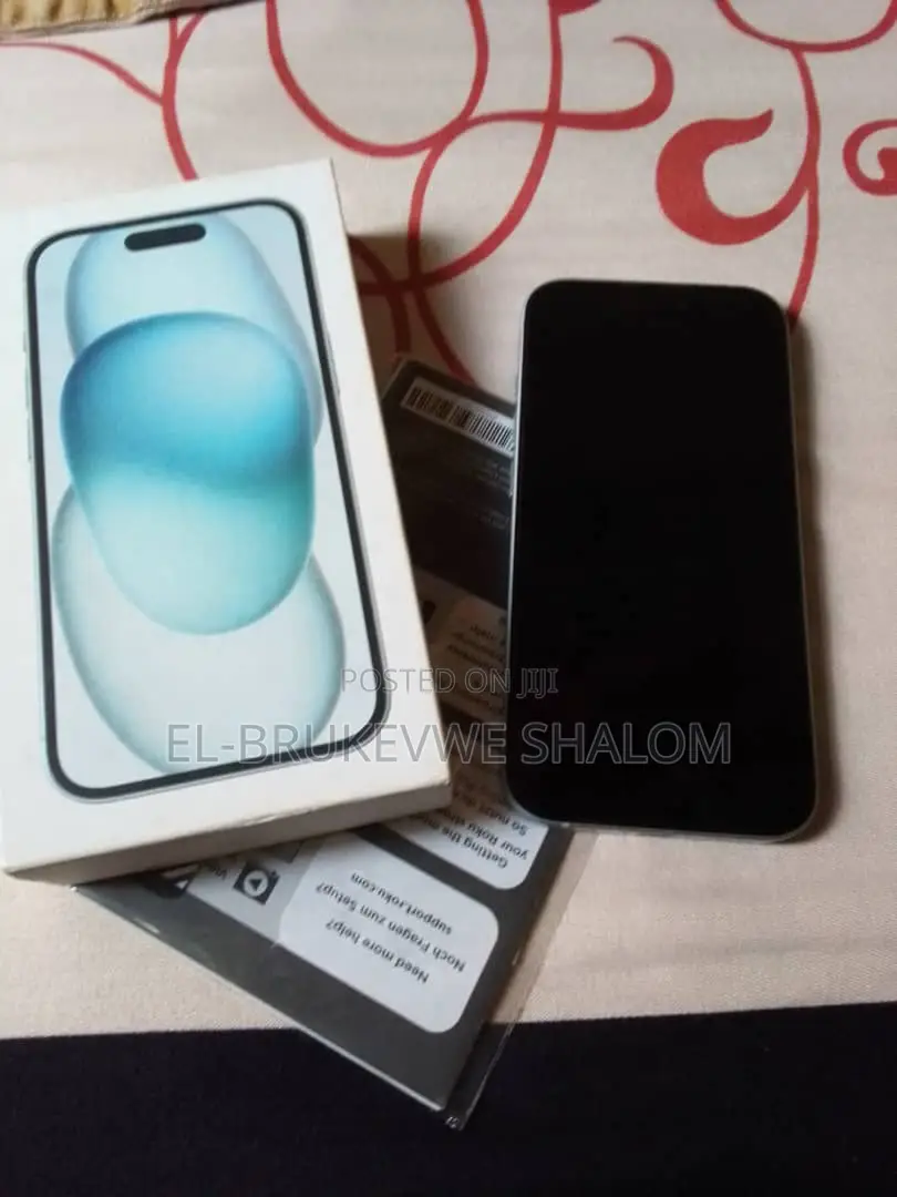 Apple iPhone 15 256 GB White