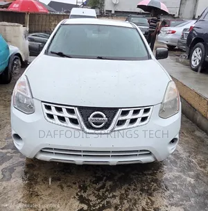 Nissan Rogue 2013 White