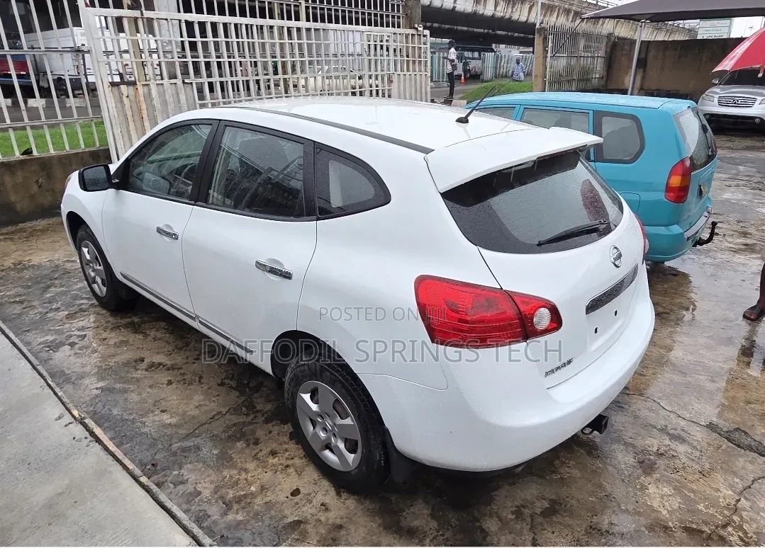 Nissan Rogue 2013 White