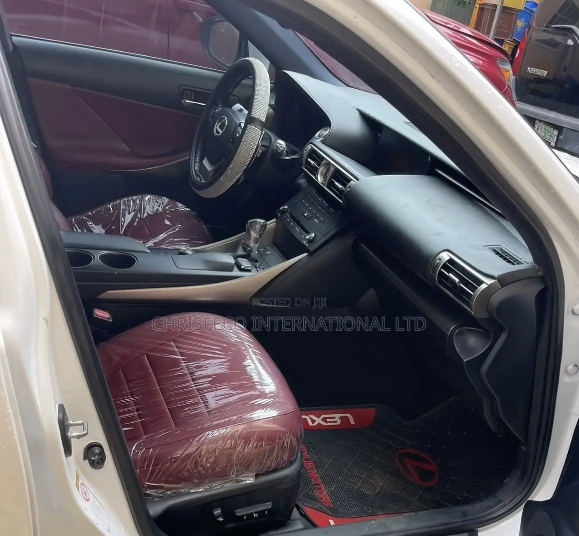 Lexus IS 2014 White