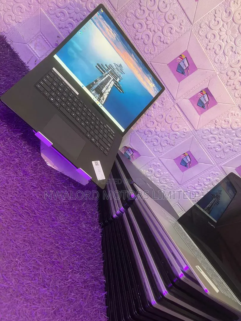 Laptop Microsoft Surface Laptop 4 8GB AMD Ryzen 7 SSD 256GB