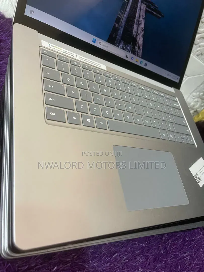 Laptop Microsoft Surface Laptop 4 8GB AMD Ryzen 7 SSD 256GB