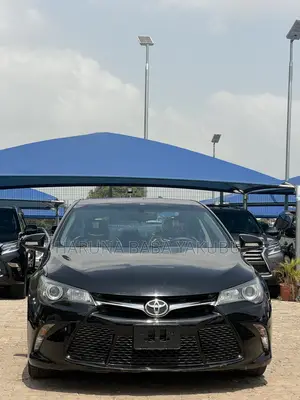 Toyota Camry SE 4dr Sedan (2.5L 4cyl 6A) 2017 Black