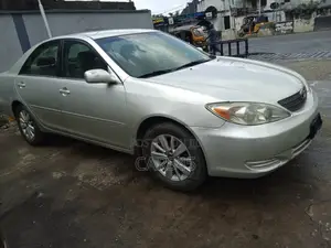 Toyota Camry 2003 Silver