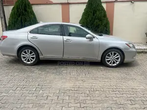 Lexus ES 350 2011 Gray