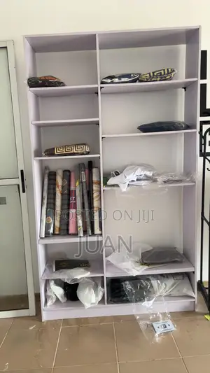 Few Months Used Big Shelf Available in Portharcourt