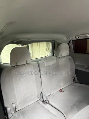 Toyota Sienna LE 8 Passenger (3.5L 6cyl 8A) 2017