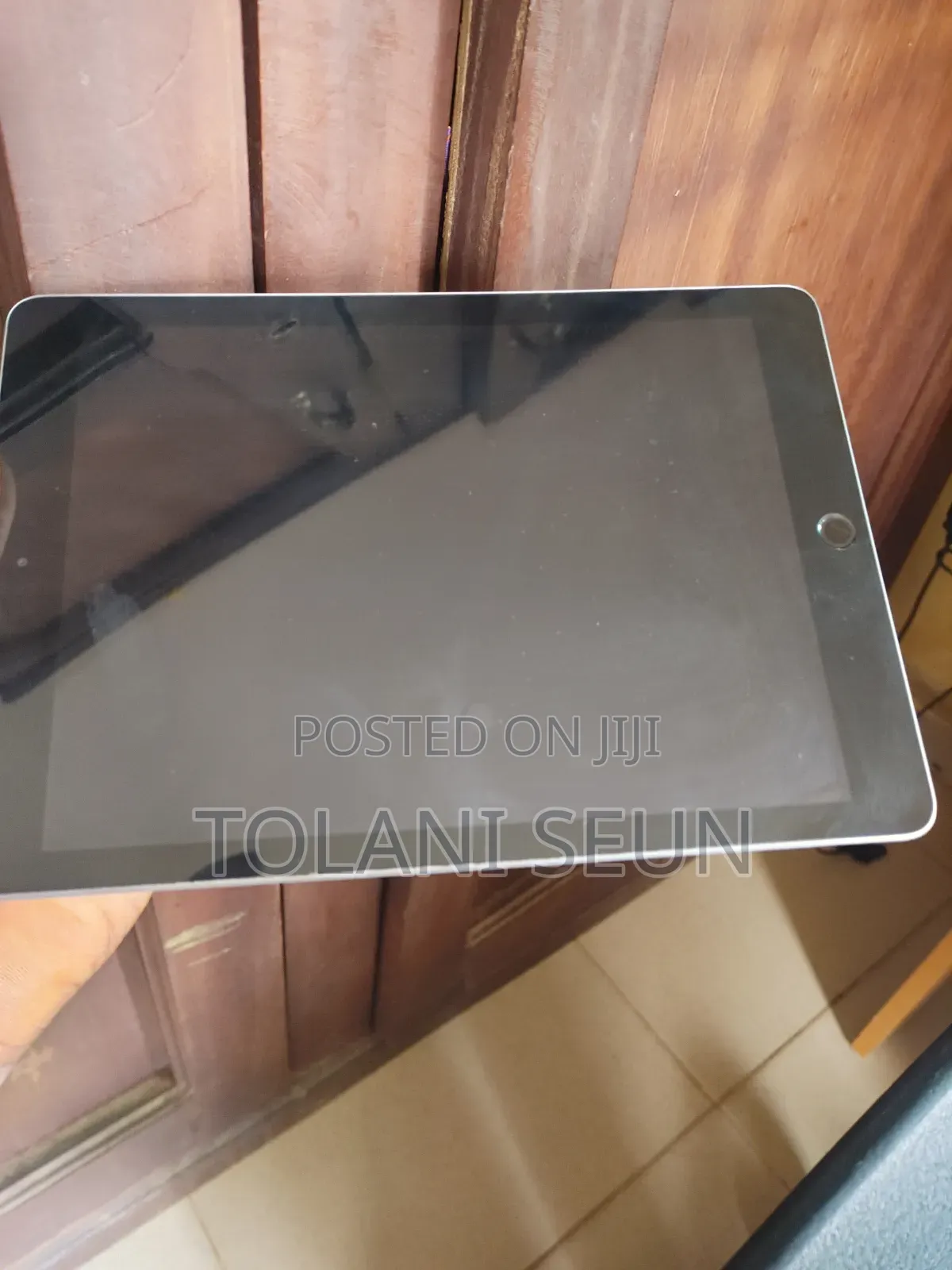 Apple iPad Pro 11 (2018) 32 GB Gray