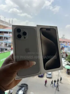 Apple iPhone 15 Pro Max 256 GB Silver