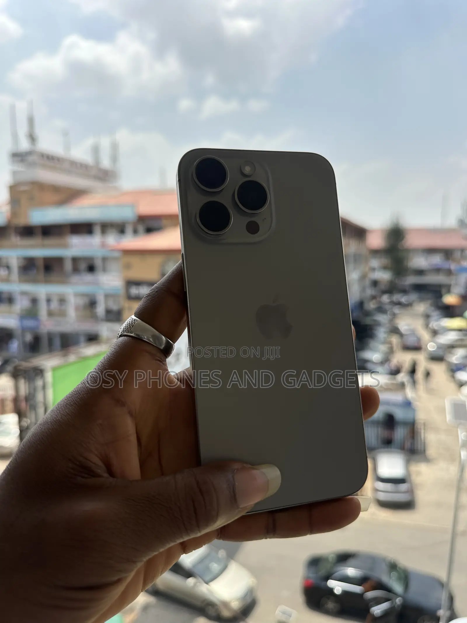 Apple iPhone 15 Pro Max 256 GB Silver