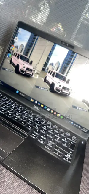 Laptop Dell Latitude 5400 8GB Intel Core i7 SSD 256GB