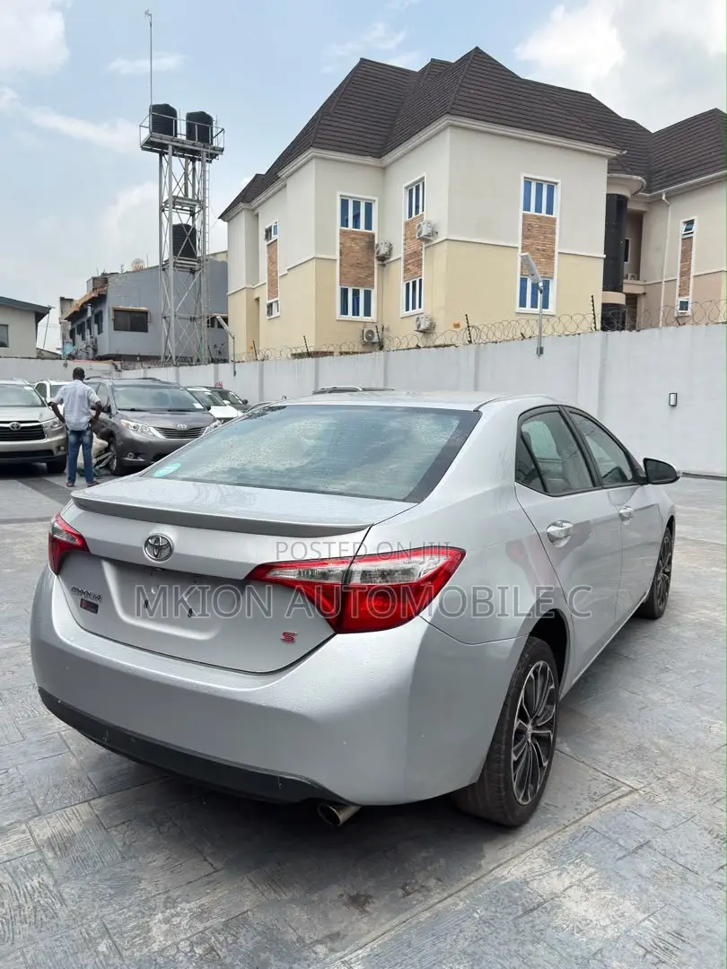 Toyota Corolla 2014 Gray