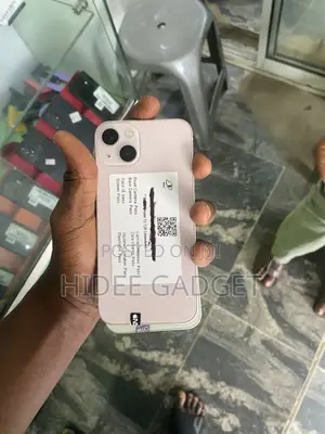 Apple iPhone 13 128 GB Pink