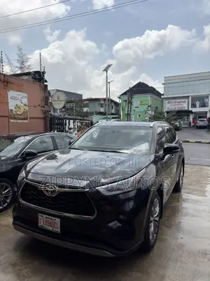 Toyota Highlander Platinum 2021 Black