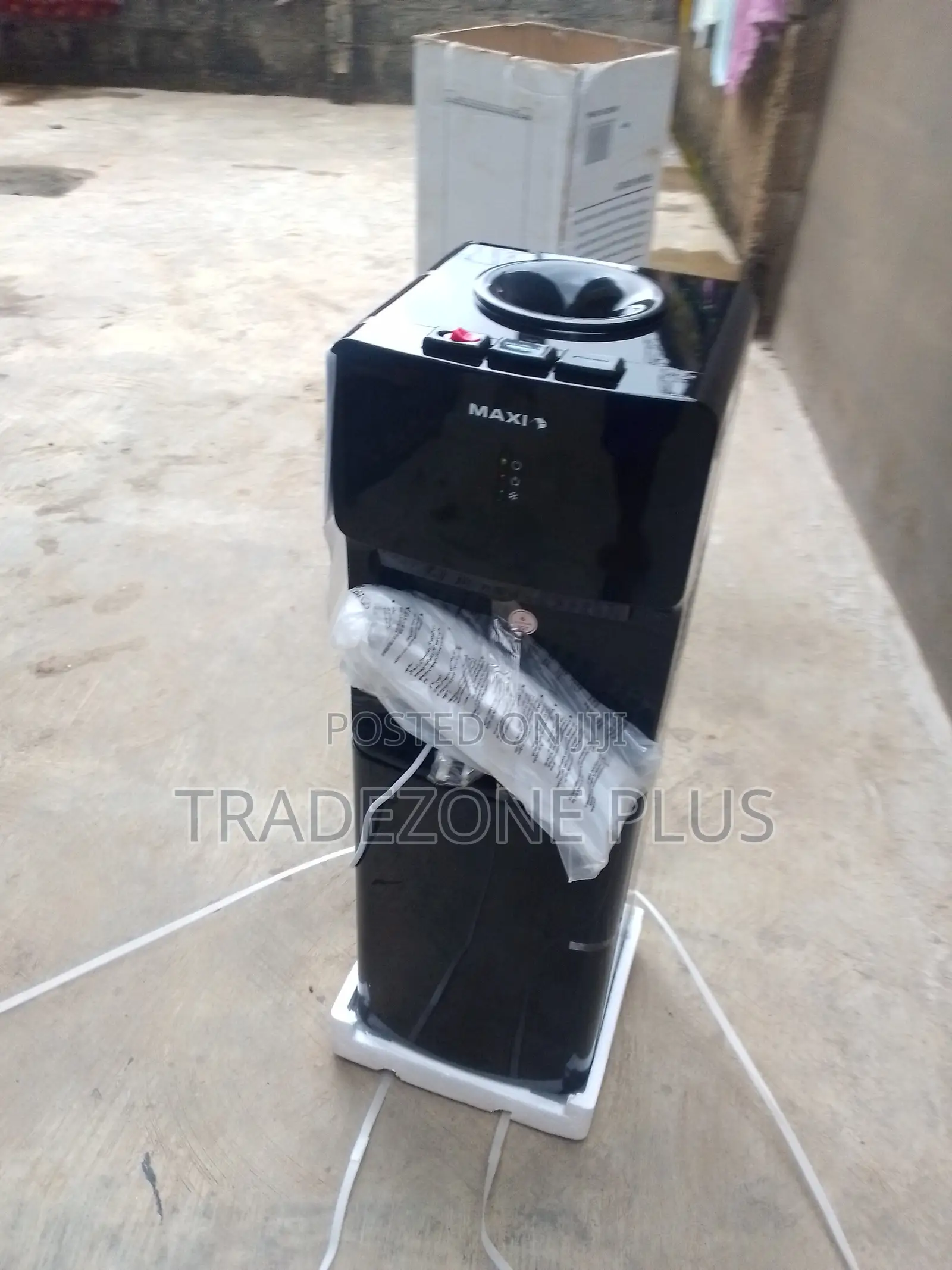 Maxi YL1663S-W Three Temperature Water Dispenser