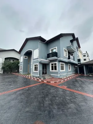 4bdrm House in Victoria Island Extension for sale