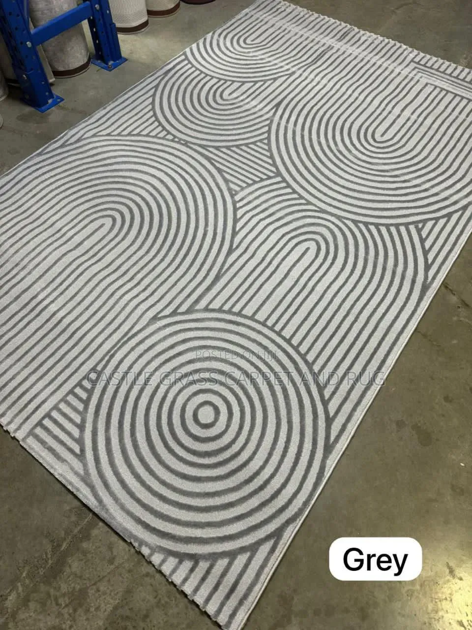 Royal Bliss Center Rug
