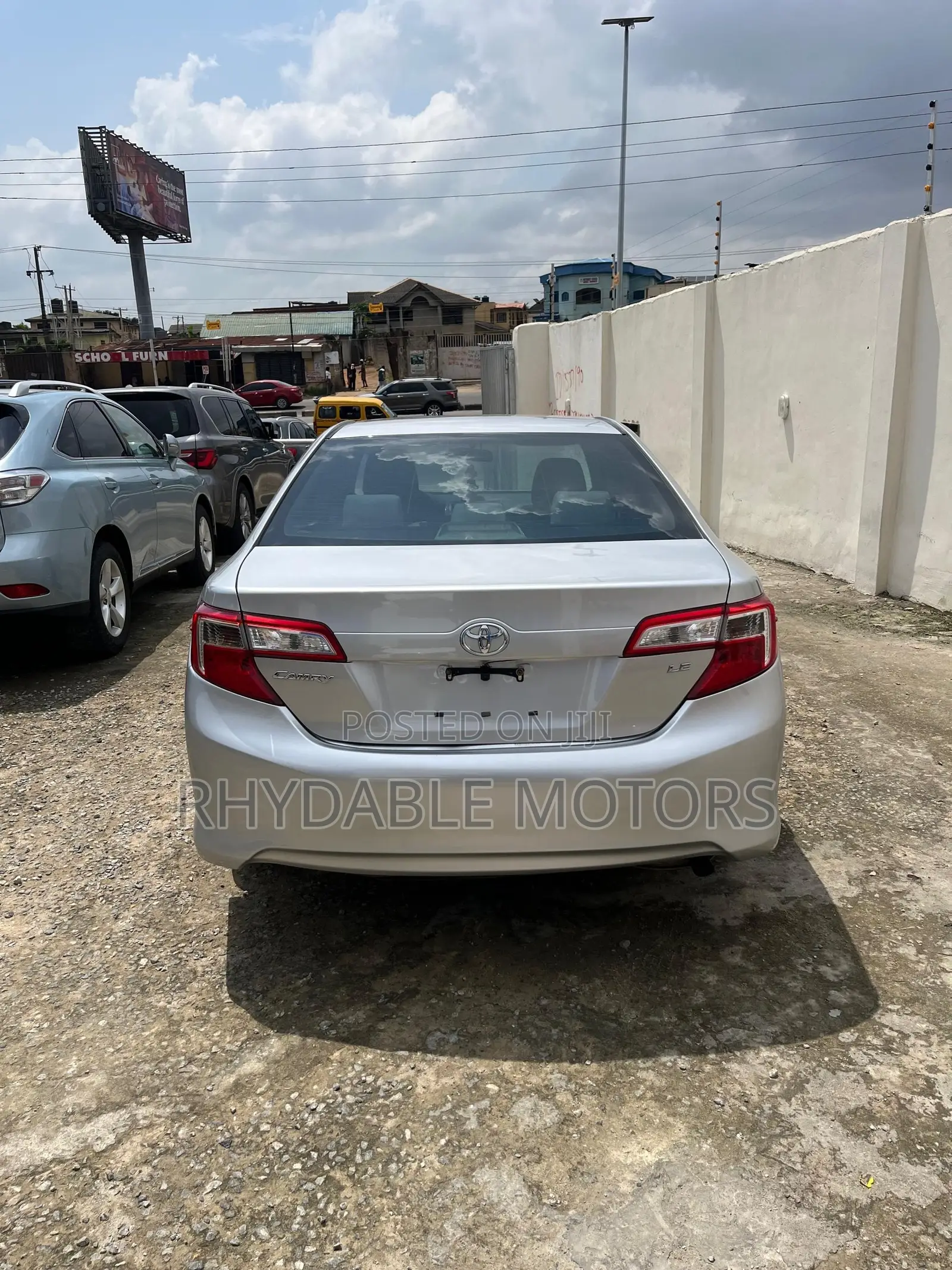 Toyota Camry 2012 Silver