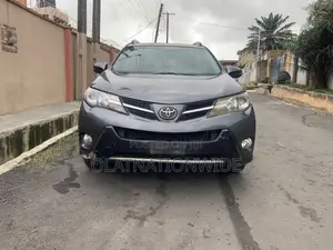 Toyota RAV4 2015 Gray
