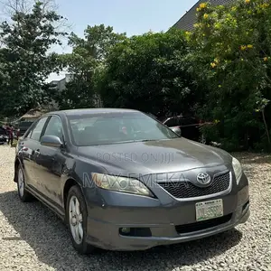Toyota Camry 2.4 SE Automatic 2008 Gray