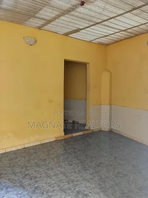 1bdrm Room & Parlour in Uyo for rent