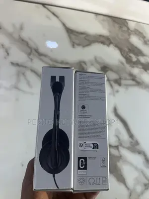 Logitech H111