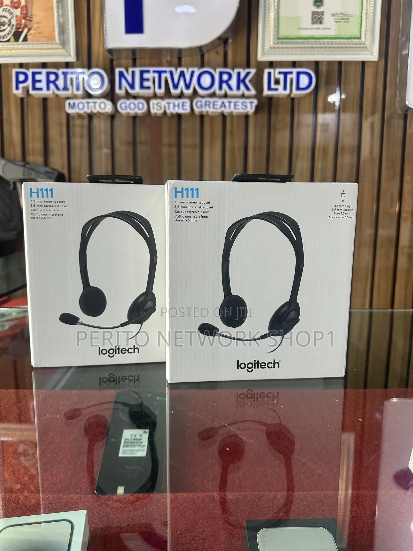 Logitech H111
