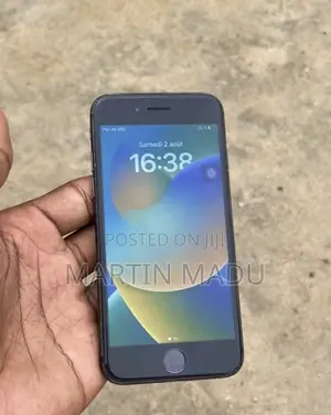 Apple iPhone 7 128 GB Black