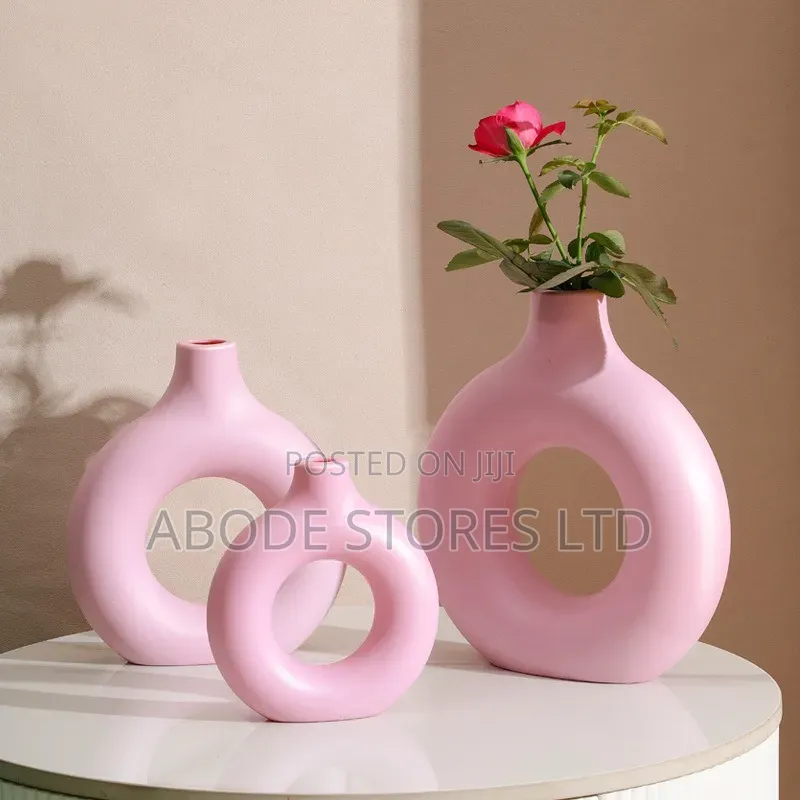 3 PC Set Plastic Donut Vase
