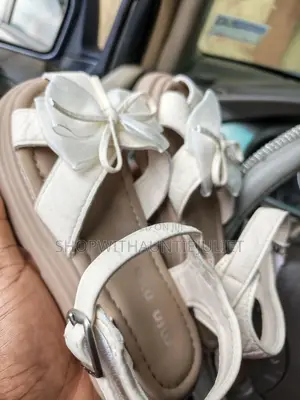 Cream Princess Bow Sandals