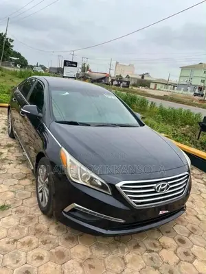 Hyundai Sonata Sport 4dr Sedan (2.4L 4cyl 6A) 2015 Black
