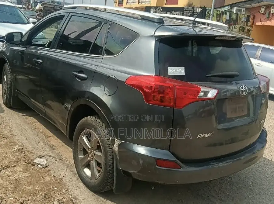 Toyota RAV4 2015 Gray