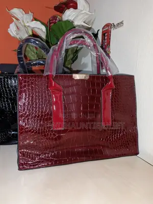 Noir Croc Handbag