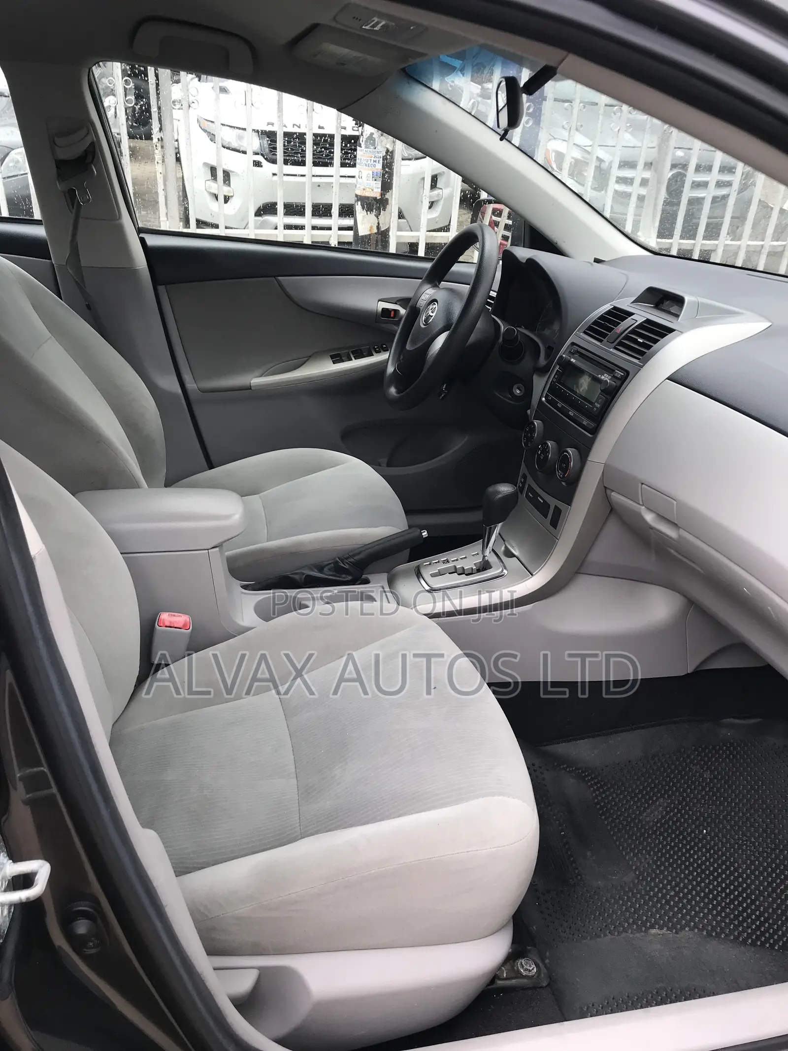 Toyota Corolla 2011 Gray