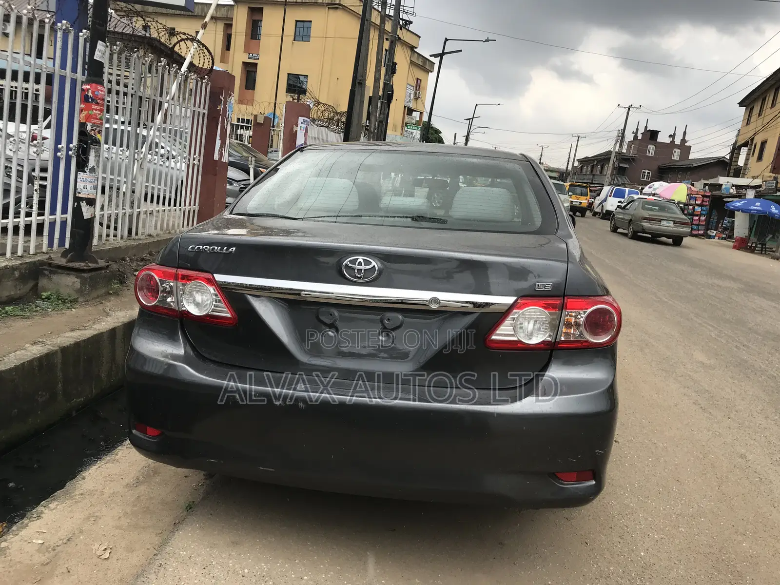 Toyota Corolla 2011 Gray