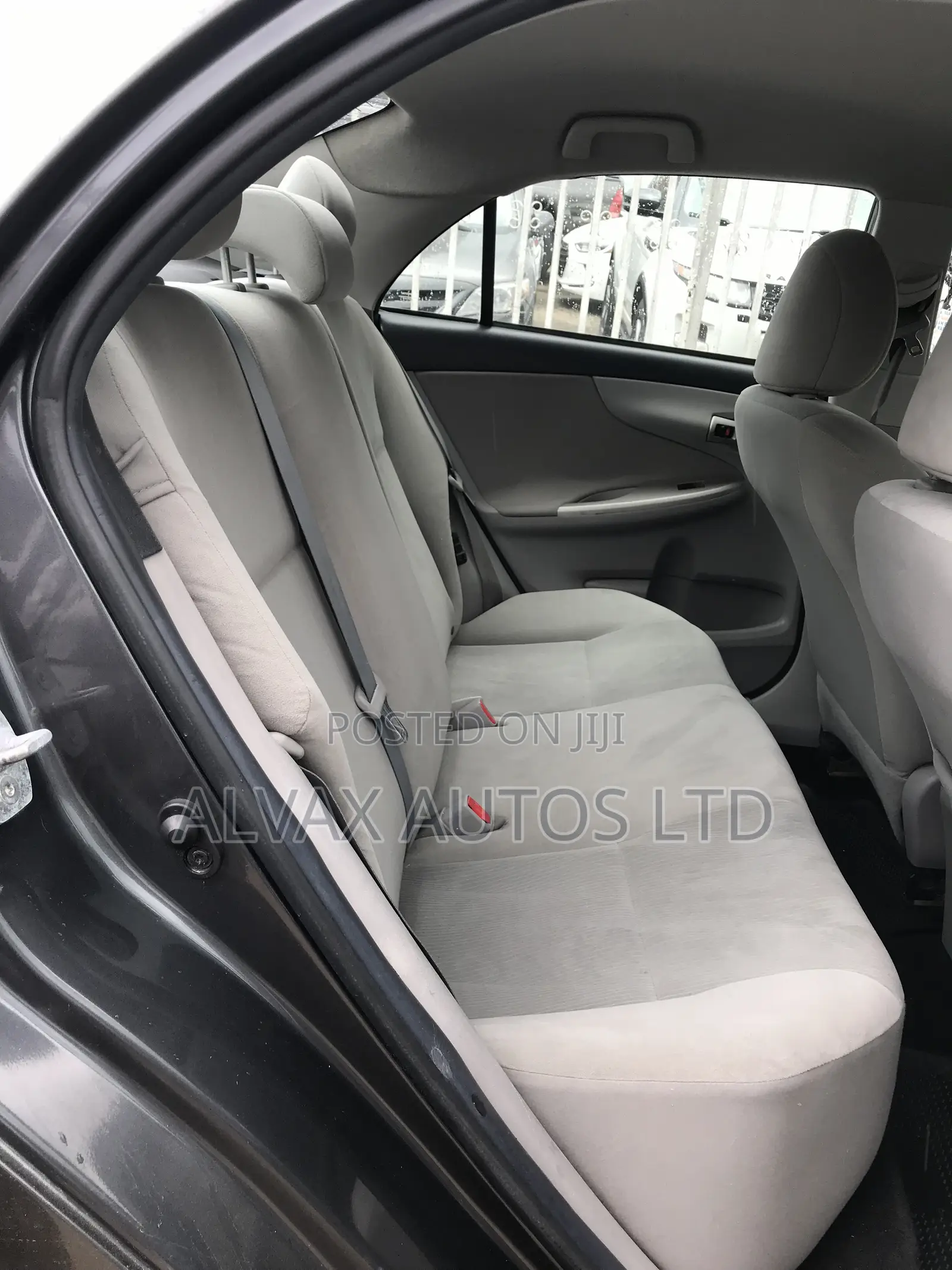 Toyota Corolla 2011 Gray