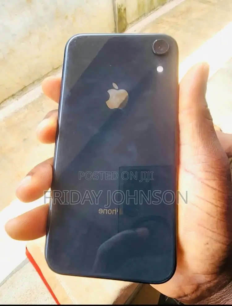Apple iPhone XR 64 GB Black