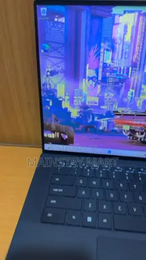 Laptop Dell XPS 15 9520 32GB Intel Core i9 SSD 512GB
