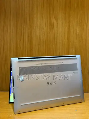 Laptop Dell XPS 15 9520 32GB Intel Core i9 SSD 512GB