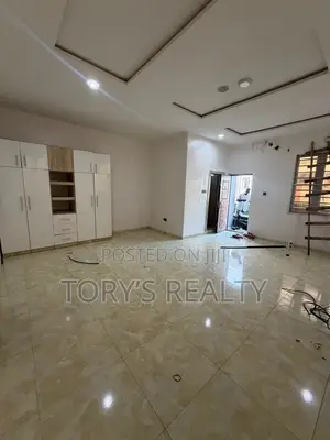 1bdrm Apartment in Lekki Phase 2 for rent