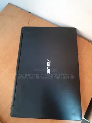 Laptop Asus Q551 8GB Intel Core i7 HDD 1T