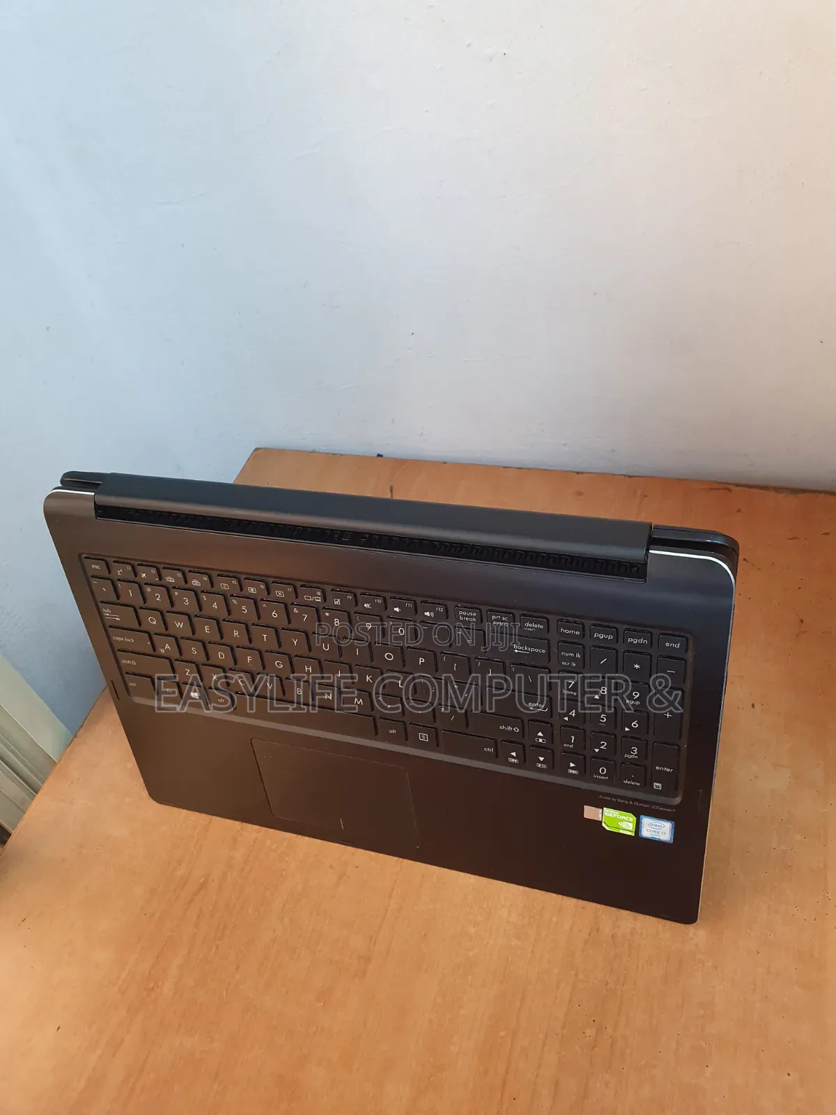 Laptop Asus Q551 8GB Intel Core i7 HDD 1T