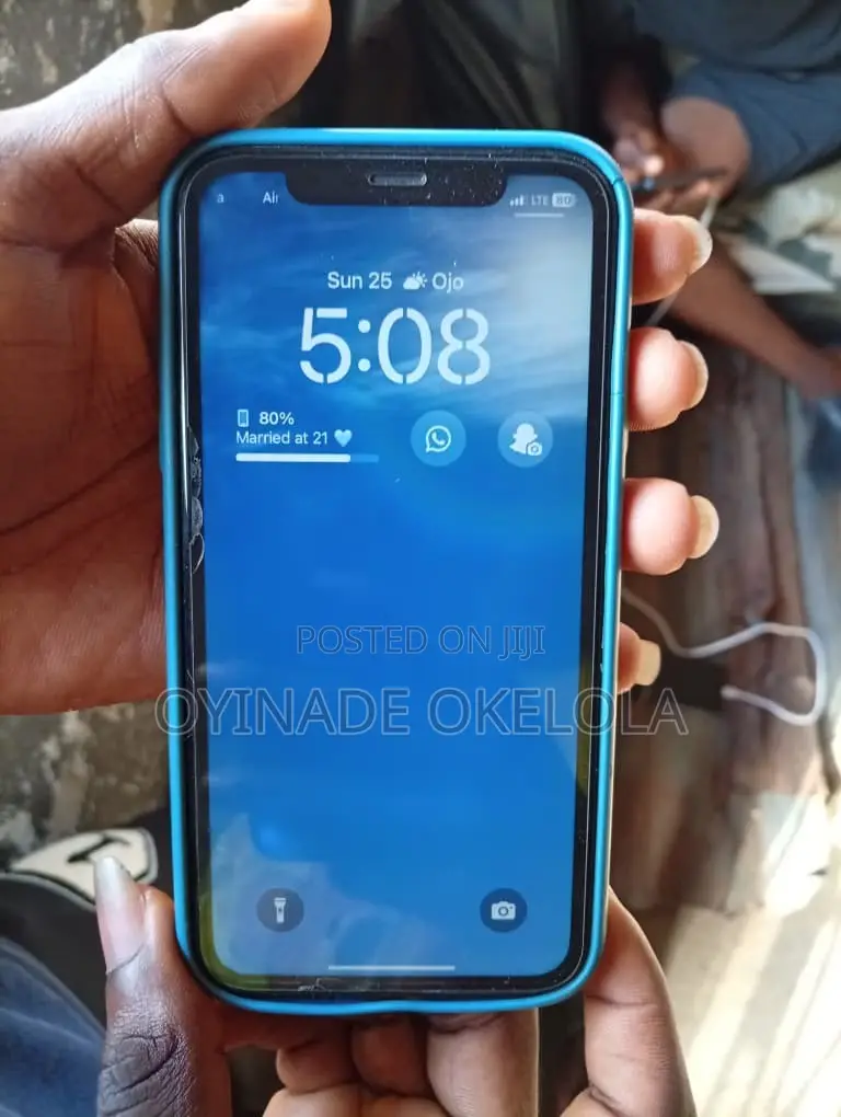Apple iPhone XR 64 GB Black